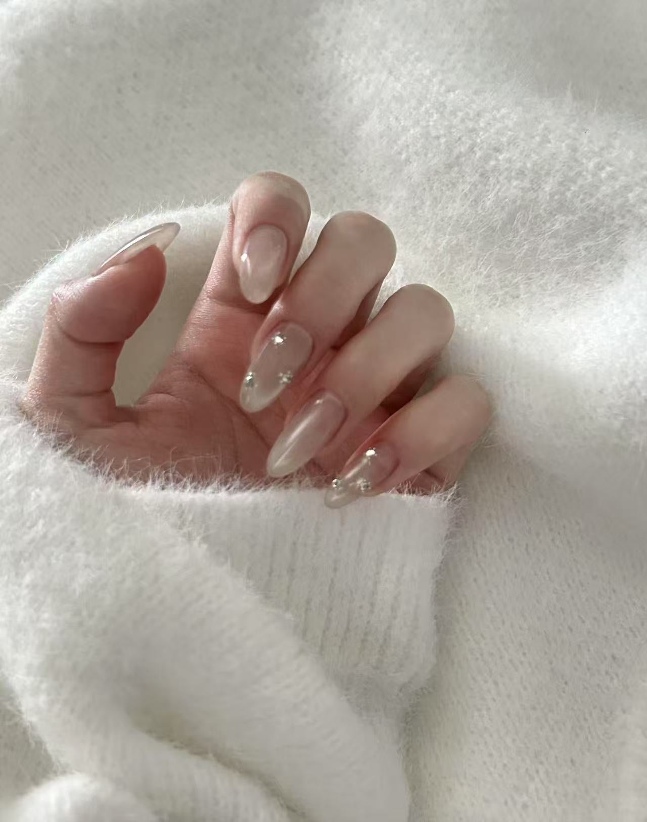 Book your Nail services to your home (deposit)