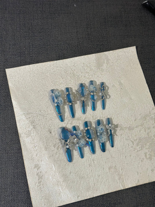 Blue diamond (size s)